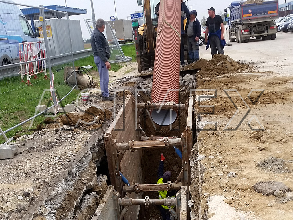 Výstavba kanalizácie - Nové Mesto nad Váhom